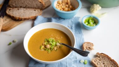 Bloemkoolsoep met kokosmelk Light